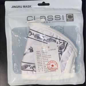 Jingru Mask White And Black Bandana Style Adults one size fit large